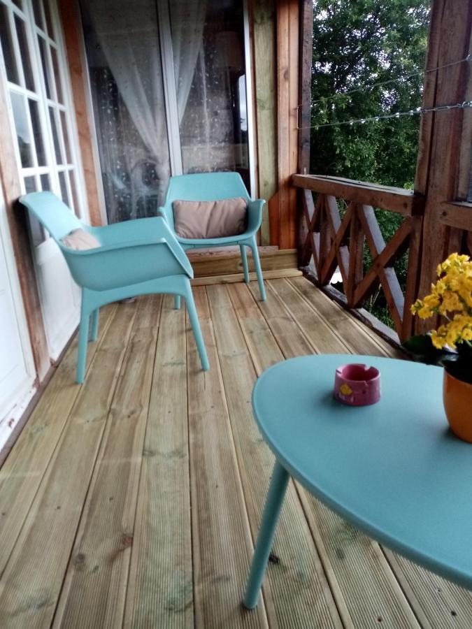 Chambre D'Hotes Acces Separe Et Possibilite Table D'Hotes Sur Reservation Apartment Ver  Luaran gambar